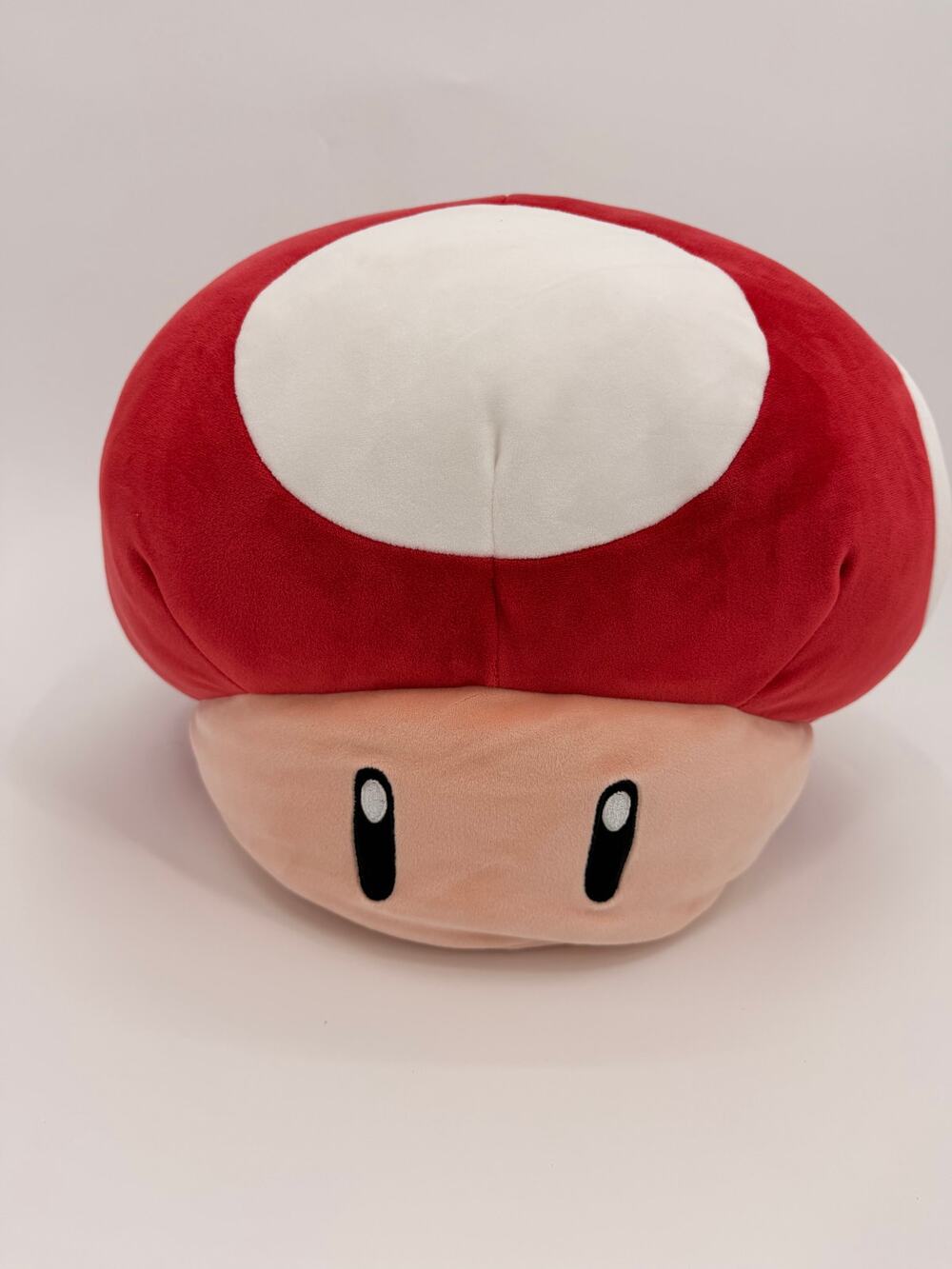 TOMY Super Mario Club Mocchi-Mocchi Super Mushroom Plush 18” Large Red NWT